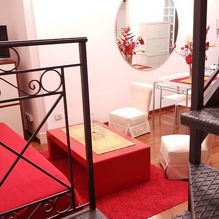 Il Salotto Di Nonna Cornelia 2 Hotel Napoli Bagian luar foto